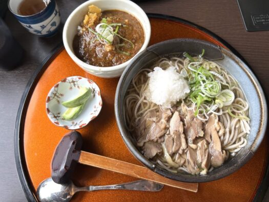 ひまわりダイアリー | 何度でも通いたい そば処つむぎ カレーもおすすめ 鶴岡市