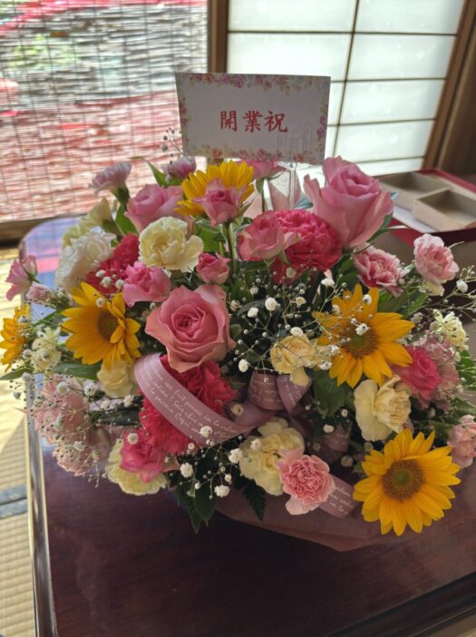 ホワイトジュエリー | 開業 あなただけの天然石屋さん 千那 湯沢市