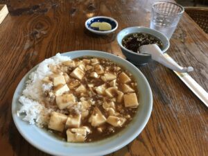 ホワイト ダイアリー | 心満たす中華料理 香雅「麻婆飯」酒田市